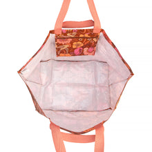 Load image into Gallery viewer, Kollab Beach Bag - Vintage Flowers