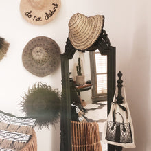 Load image into Gallery viewer, Bag-all Handbag Vintage Bag