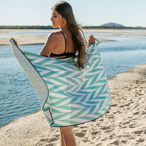 Sky Gazer Beach Towel - The Noosa Mint